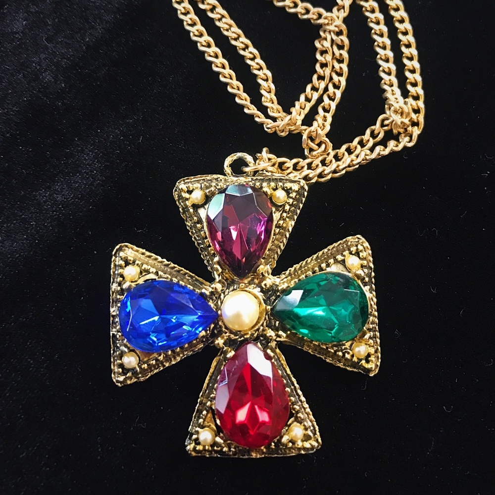 VINTAGE Colorful Rhinestone Cross Pattée Necklace